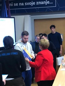 63ea39c1-10d3-41f6-94ae-872052e057e1 - Copy