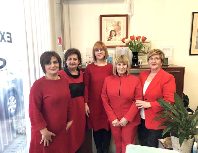 Dan crvenih haljina2